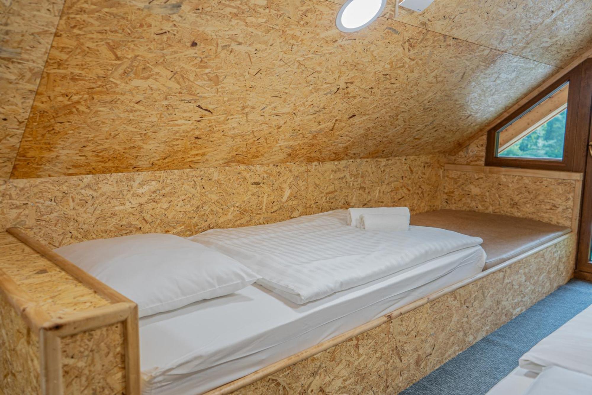 Ribnik Stari Trg Apartamento Lesicno Quarto foto