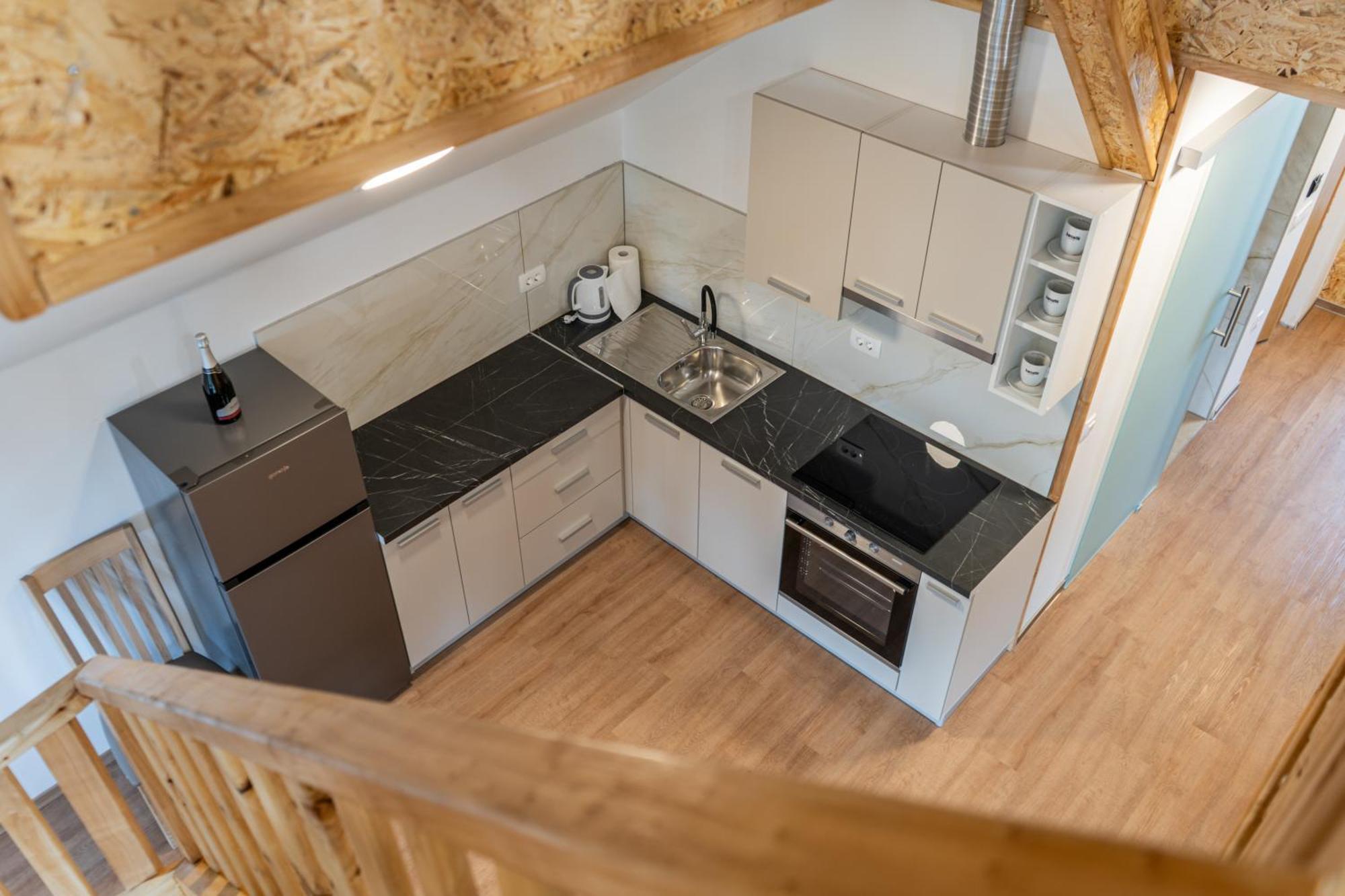 Ribnik Stari Trg Apartamento Lesicno Exterior foto