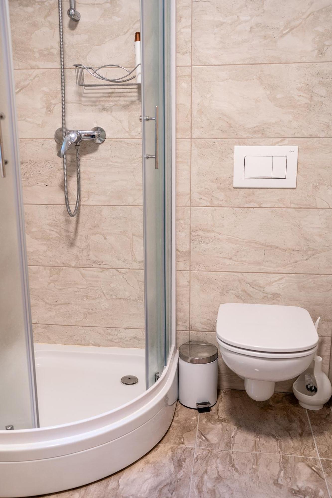 Ribnik Stari Trg Apartamento Lesicno Exterior foto
